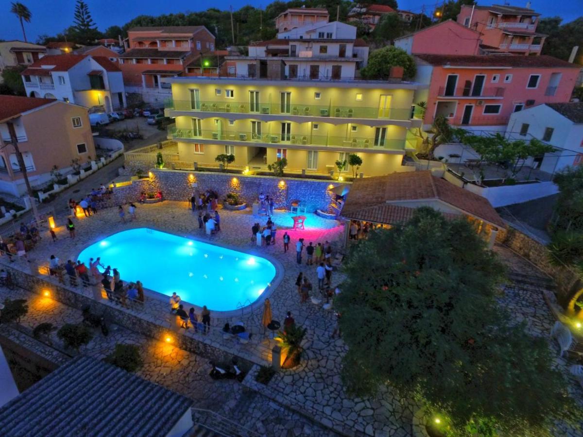 Aria Suites Kassiopi Luaran gambar