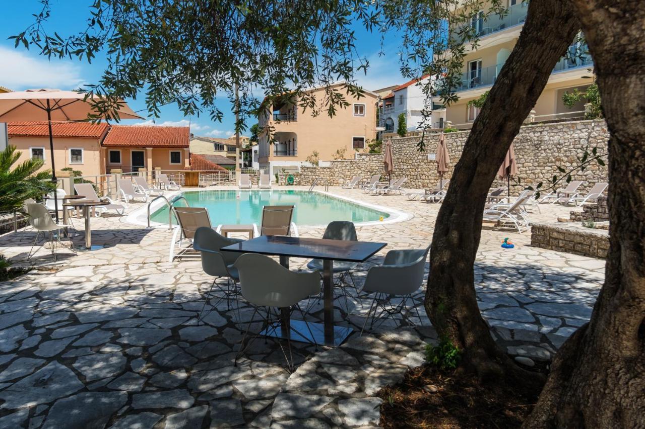 Aria Suites Kassiopi Luaran gambar