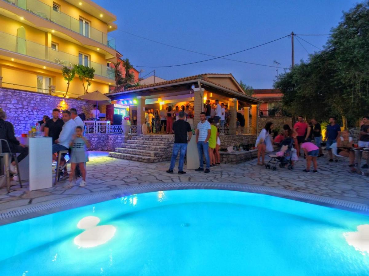 Aria Suites Kassiopi Luaran gambar